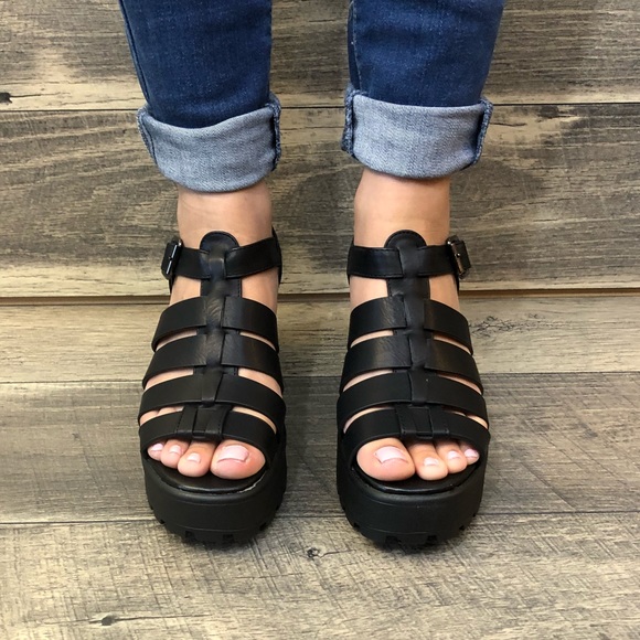 LAST 1❤️Women OPEN TOE Caged Lug Sole Sandal - Picture 3 of 6